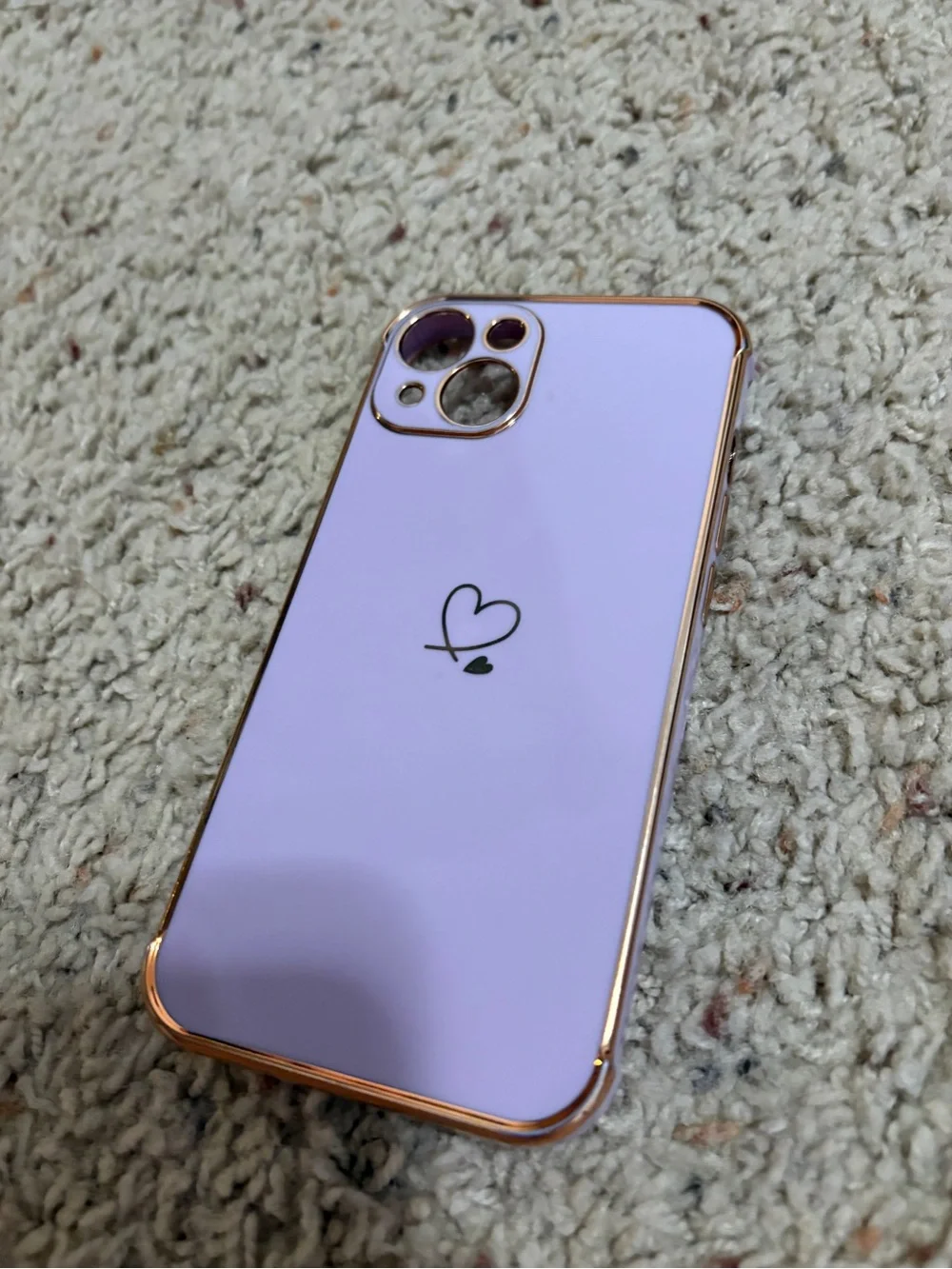 iPhone 13 elegant lavender